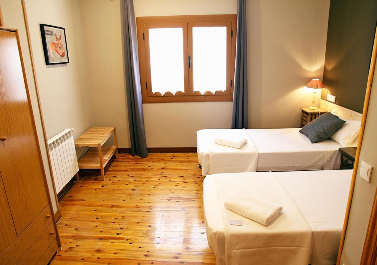 Hostal Fonda Prat Пучсерда Экстерьер фото