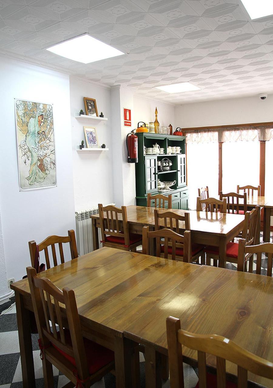 Hostal Fonda Prat Пучсерда Экстерьер фото